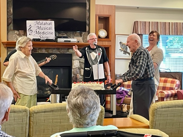 Residents dancing to live music